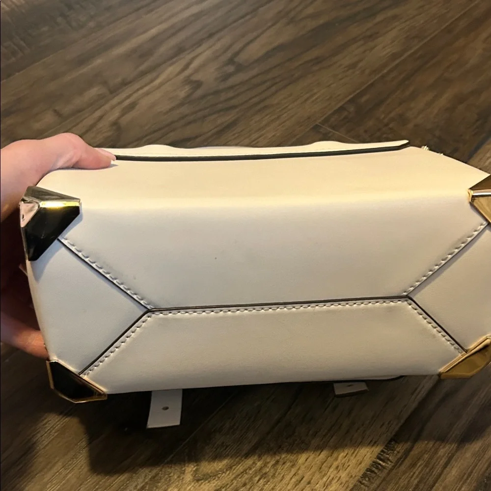 KORS Michael Kors white purse with Gold Accents - Picture 3 of 4